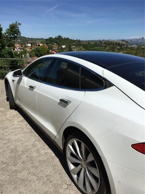 Auto Tesla Usata