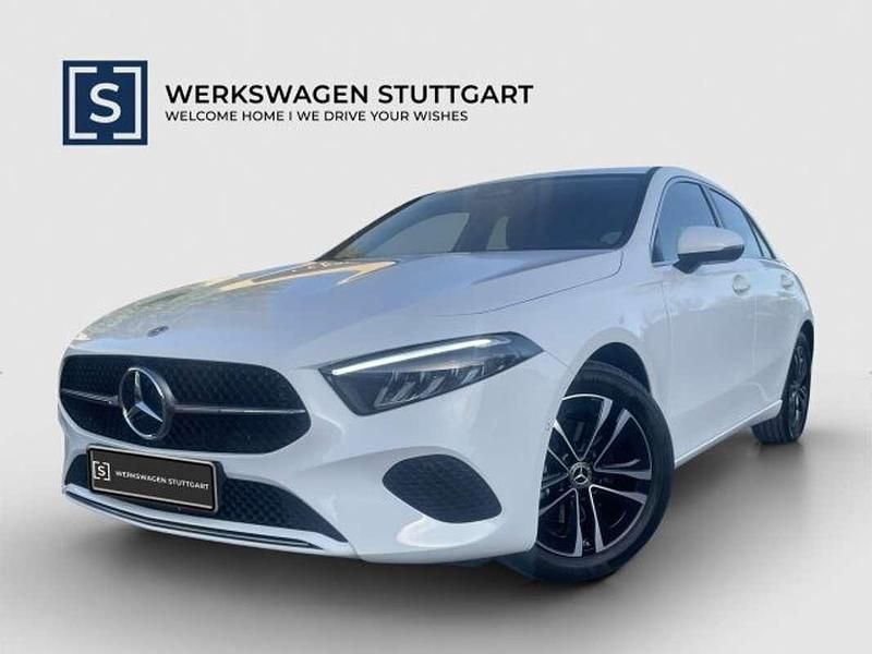 Weiß Gebraucht 2024 Mercedes A180 Progressive Limousine | € 36.452 (Fairer Preis) - Bild 1/4