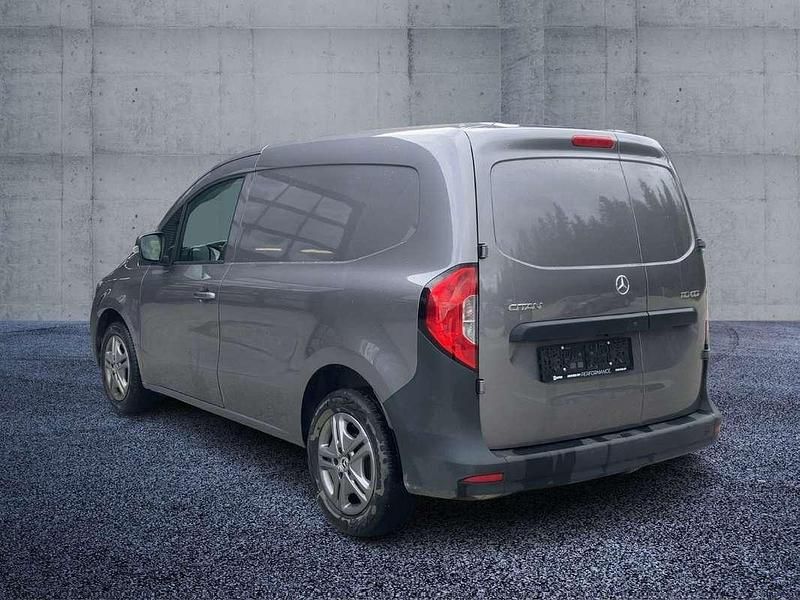 Gebraucht Mercedes Citan 110 95 PS (69 kW) 2022 Grau Van
