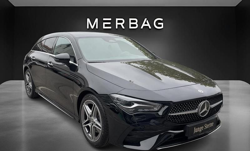 Gebraucht Mercedes CLA200 AMG line 150 PS (110 kW) 2024 Schwarz Kombi