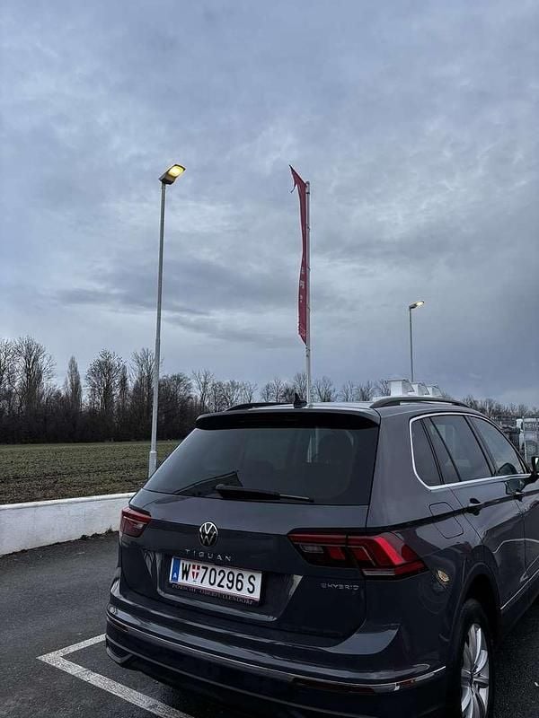 Gebraucht VW Tiguan Life 150 PS (110 kW) 2021 SUV