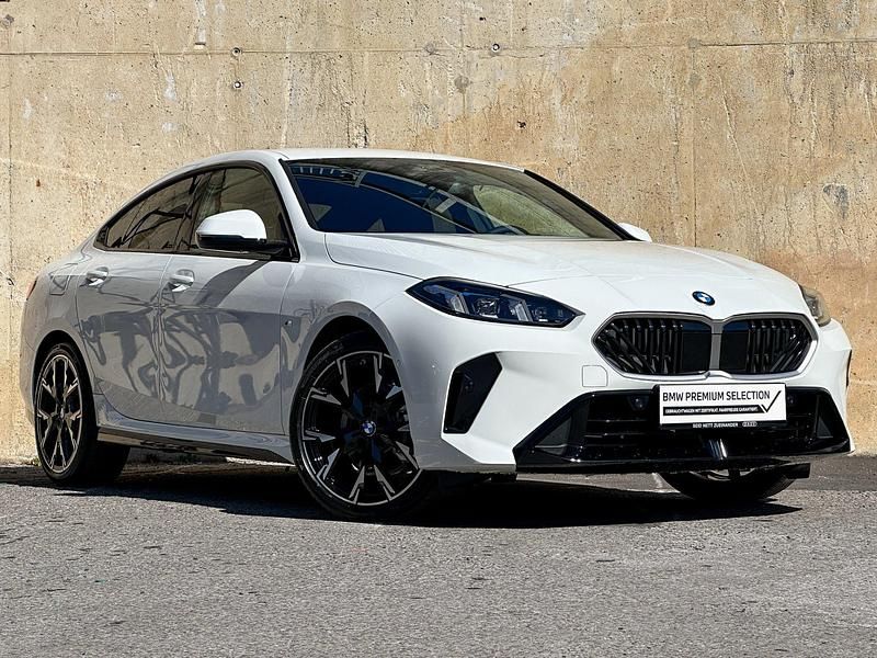 Gebraucht BMW 220 170 PS (125 kW) 2025 Weiss Coupé