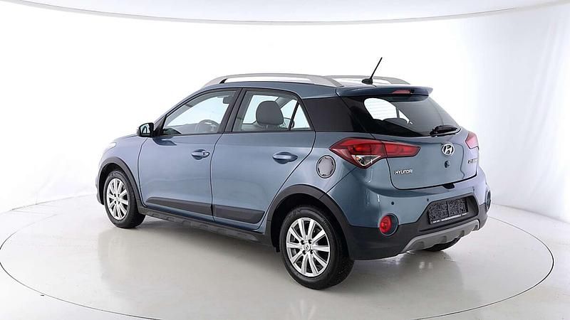 Gebraucht Hyundai i20 Active 101 PS (74 kW) 2017 Blau Limousine