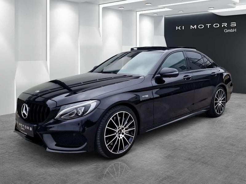 Schwarz Gebraucht 2017 Mercedes C43 AMG AMG Limousine | € 37.990 (Fairer Preis) - Bild 1/4