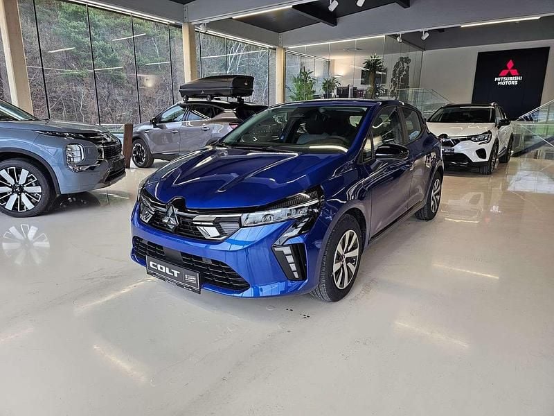 Neu Mitsubishi Colt Invite 91 PS (66 kW) 2025 Blau Limousine