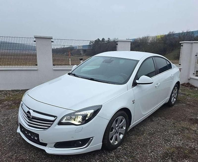 Gebraucht Opel Insignia OPC 140 PS (102 kW) 2015 Weiß Limousine