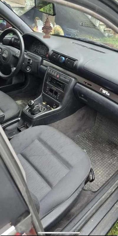 Gebraucht Audi A4 165 PS (121 kW) 1998 Limousine