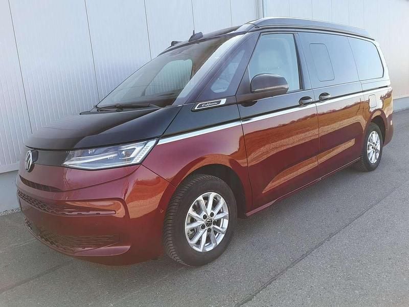 Neu VW California Beach 150 PS (110 kW) 2025 Rot Van