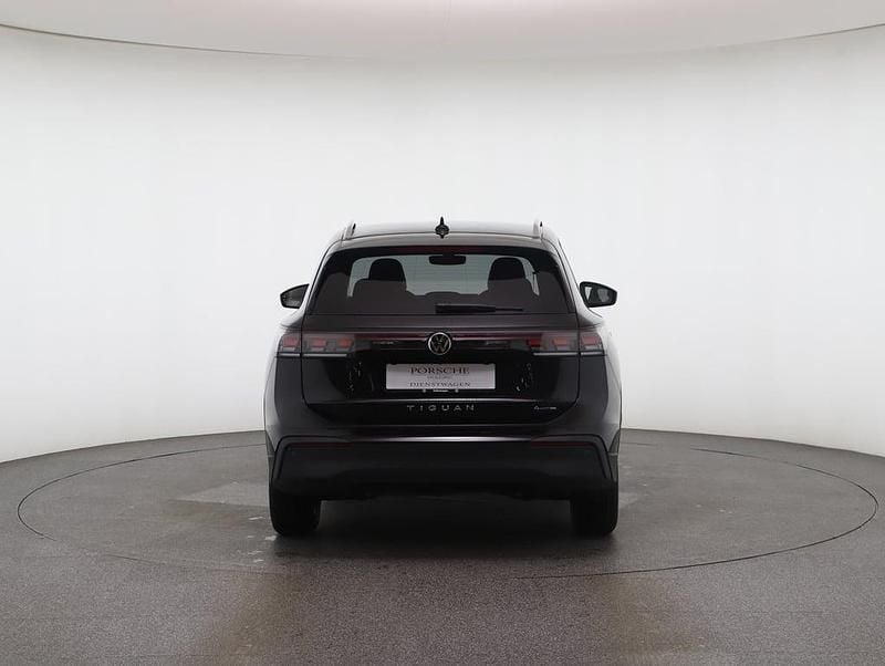 Gebraucht VW Tiguan 193 PS (141 kW) 2025 Schwarz  metallic SUV