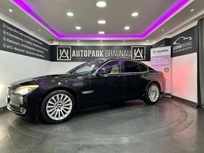 Gebraucht BMW 730 245 PS (180 kW) 2011 Schwarz Limousine