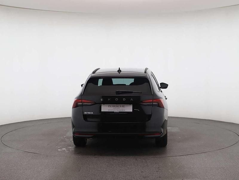 Gebraucht Skoda Octavia Essence 116 PS (85 kW) 2025 Schwarz Kombi