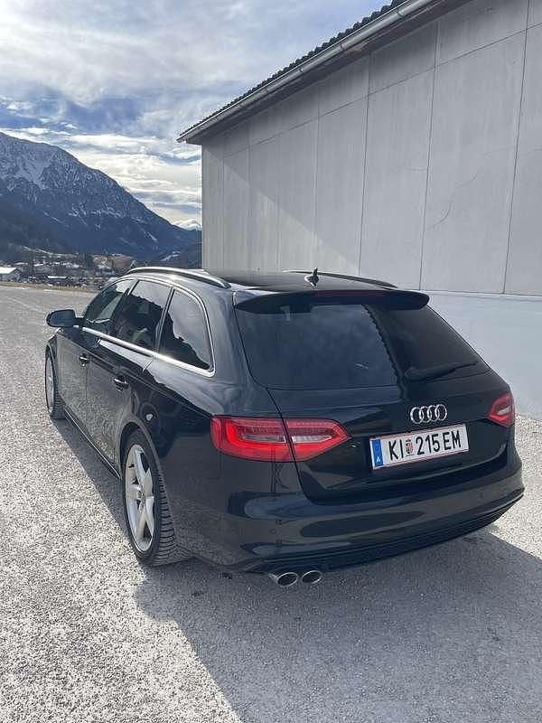 Gebraucht Audi A4 S-Line 150 PS (110 kW) 2015 Schwarz Kombi