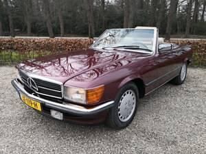 Gebraucht Mercedes 560 230 PS (169 kW) 1986 Rot Cabrio