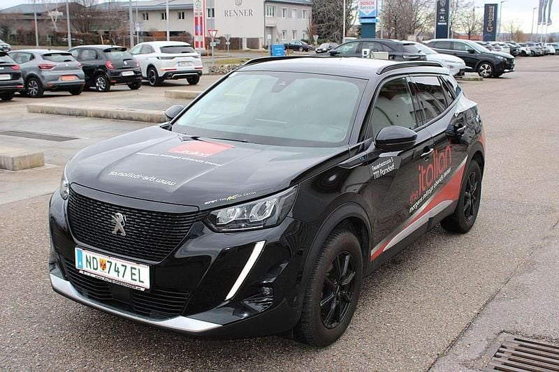 Schwarz Gebraucht 2021 Peugeot e-2008 Allure SUV | € 15.900 (Fairer Preis) - Bild 1/4