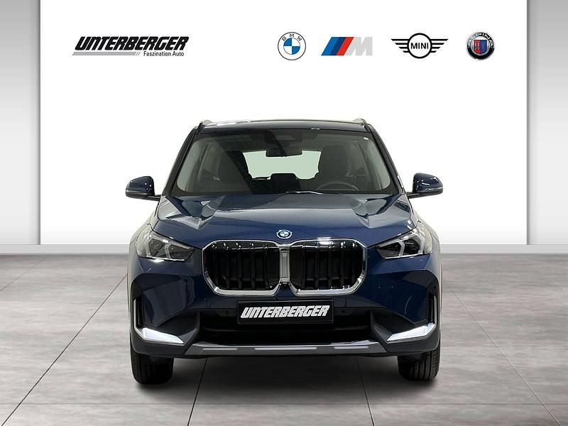 Neu BMW X1 Shadowline 245 PS (180 kW) 2025 Blau SUV