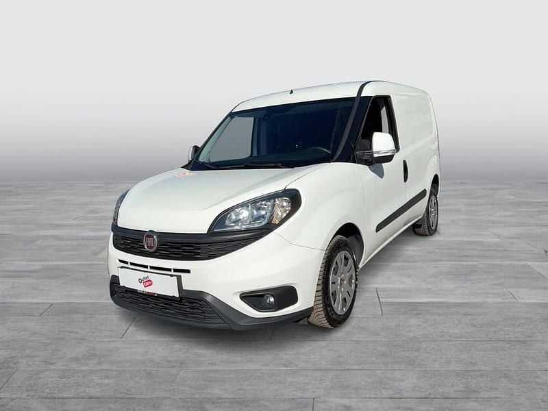 Gebraucht Fiat Doblò Lounge 95 PS (69 kW) 2020 Weiß Van / Kleinbus