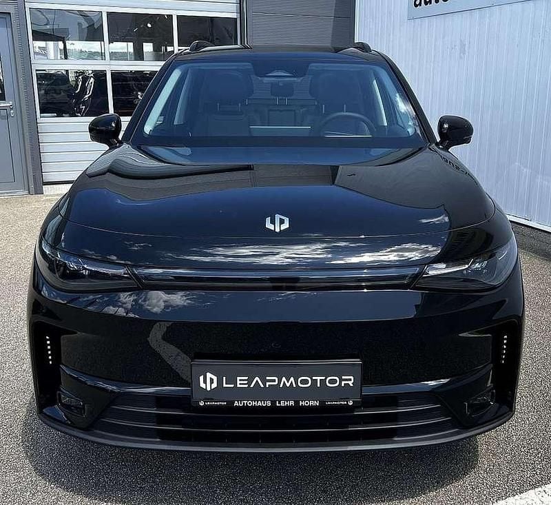 Gebraucht Leapmotor C10 160 kW (218 PS) 2025 Schwarz SUV