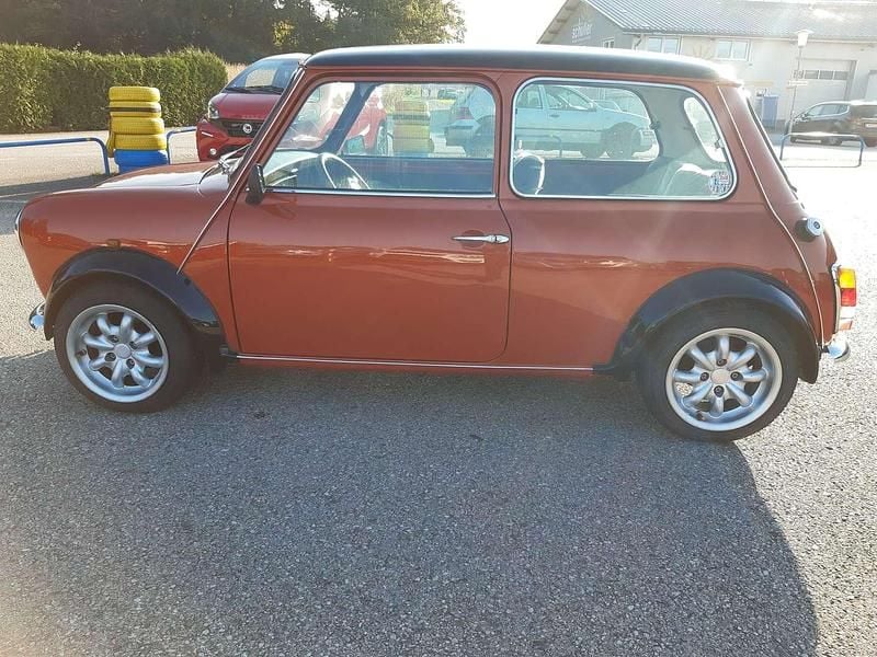 Gebraucht Mini 1000 46 PS (33 kW) 1984 Orange Kleinwagen