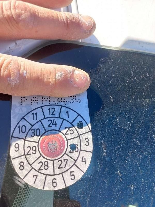 Gebraucht Ford Tourneo Trend 75 PS (55 kW) 2015 Van