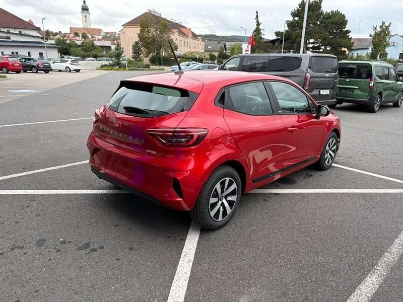 Neu Mitsubishi Colt Invite 91 PS (66 kW) 2025 Rot Limousine