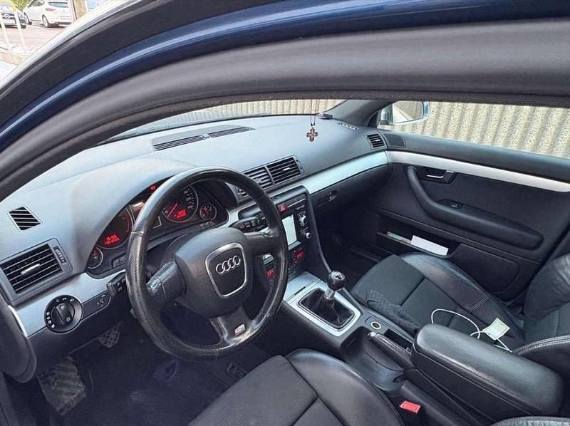 Gebraucht Audi A4 S-Line 140 PS (102 kW) 2006 Blau Limousine