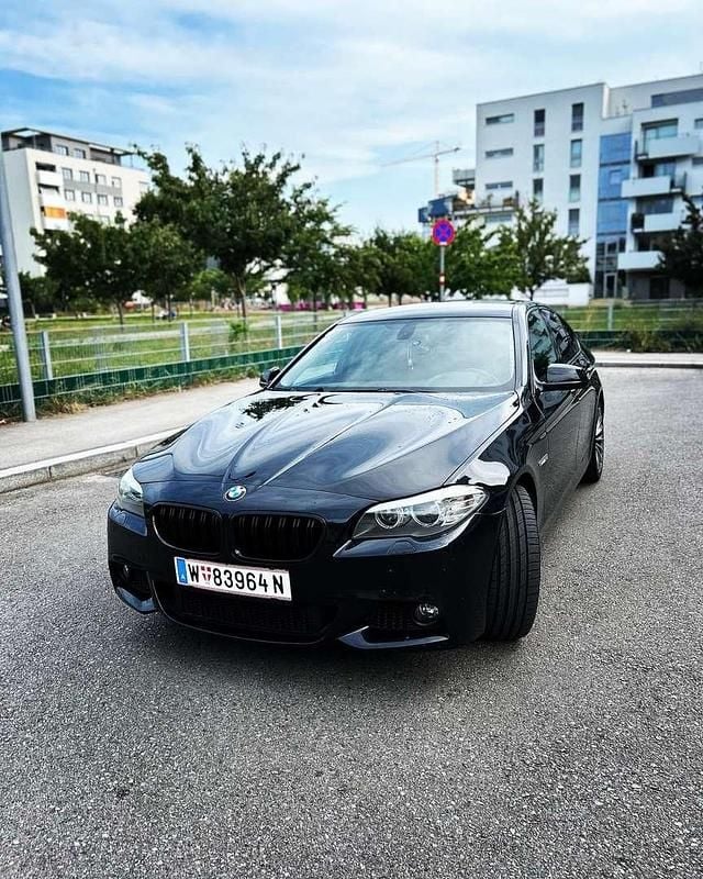 Gebraucht BMW 525 204 PS (150 kW) 2011 Schwarz Limousine