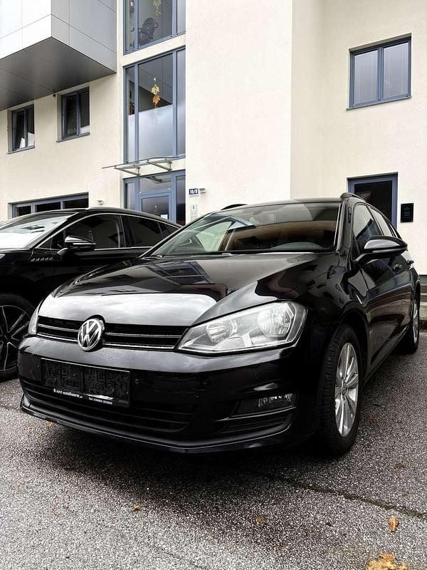 Gebraucht VW Golf VII Comfortline 110 PS (80 kW) 2016 Schwarz Kombi