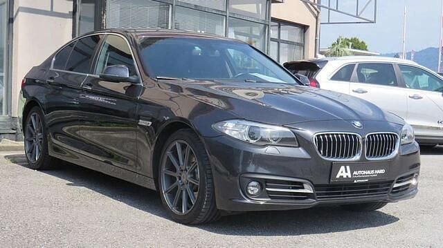 Gebraucht BMW 520 184 PS (135 kW) 2014 Grau Limousine