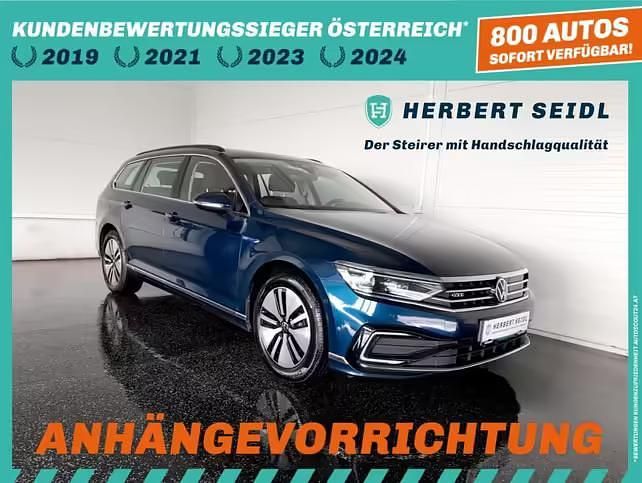 Gebraucht VW Passat GTE 156 PS (114 kW) 2022 Aquamarinblaumetallic Kombi