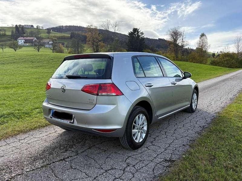 Gebraucht VW Golf VII 90 PS (66 kW) 2013 Silber Limousine