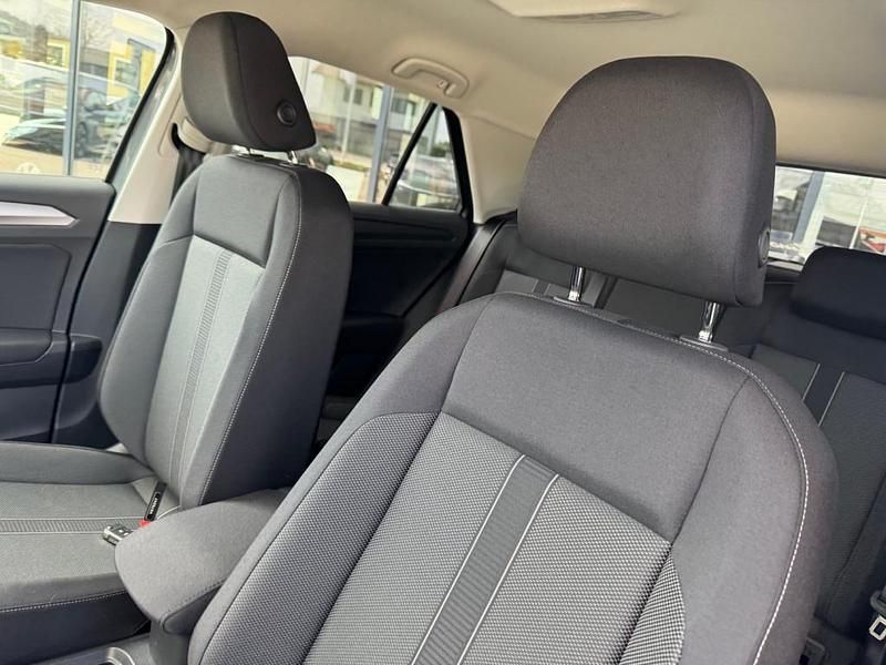 Gebraucht VW T-Roc 116 PS (85 kW) 2025 Mittelgrau  metallic SUV