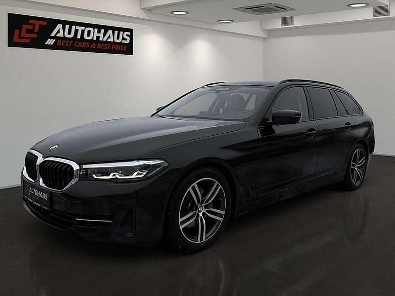 Gebraucht BMW 520 Performance 190 PS (139 kW) 2022 Schwarz Kombi