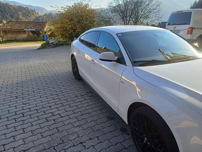 Gebraucht Audi A5 Sportback Sport 177 PS (130 kW) 2014 Kleinwagen