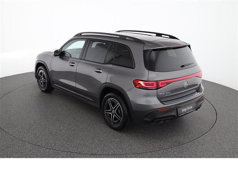 Gebraucht Mercedes EQB300 AMG 167 kW (228 PS) 2024 Grau SUV