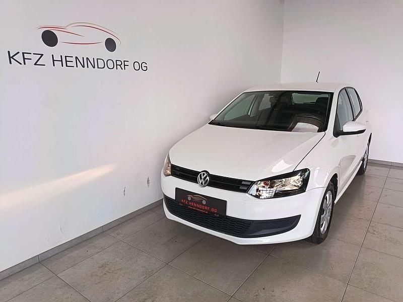 Gebraucht VW Polo 60 PS (44 kW) 2014 Weiß Kleinwagen