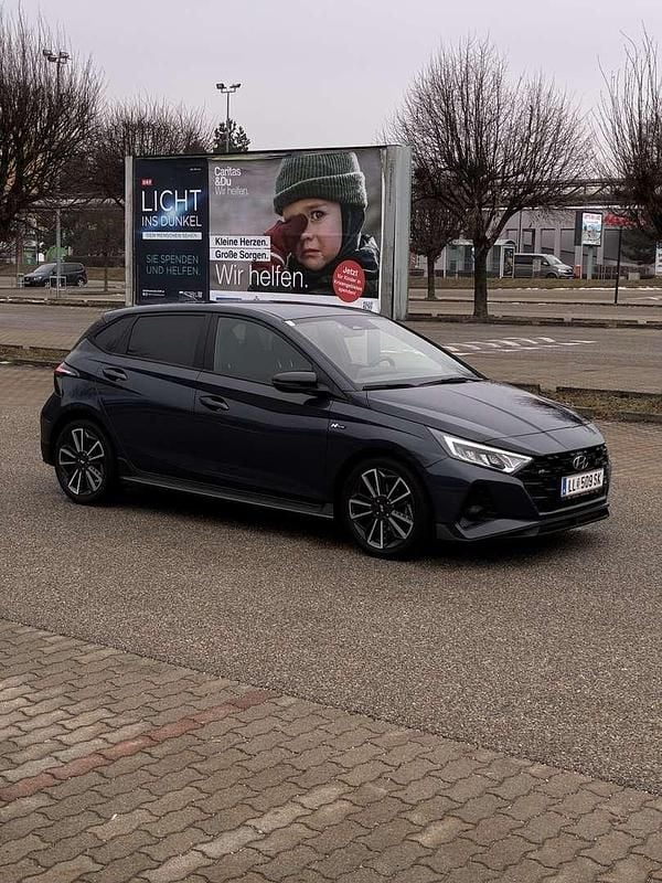 Gebraucht Hyundai i20 N Line 99 PS (72 kW) 2023 Grau Kleinwagen
