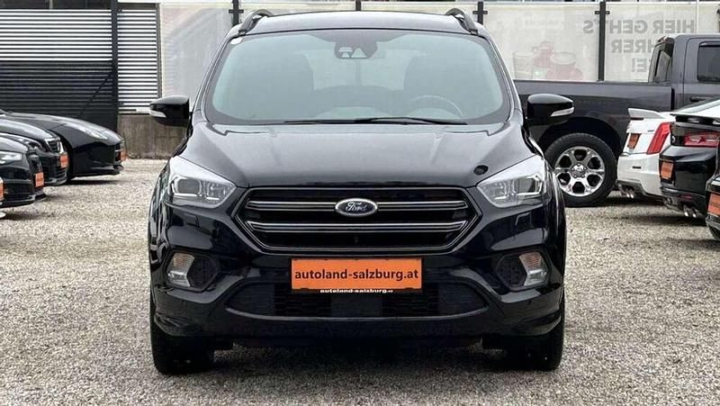 Gebraucht Ford Kuga ST-Line 150 PS (110 kW) 2017 Schwarz SUV