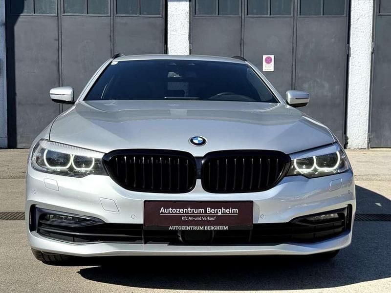 Gebraucht BMW 520 Shadowline 190 PS (139 kW) 2020 Silber Kombi