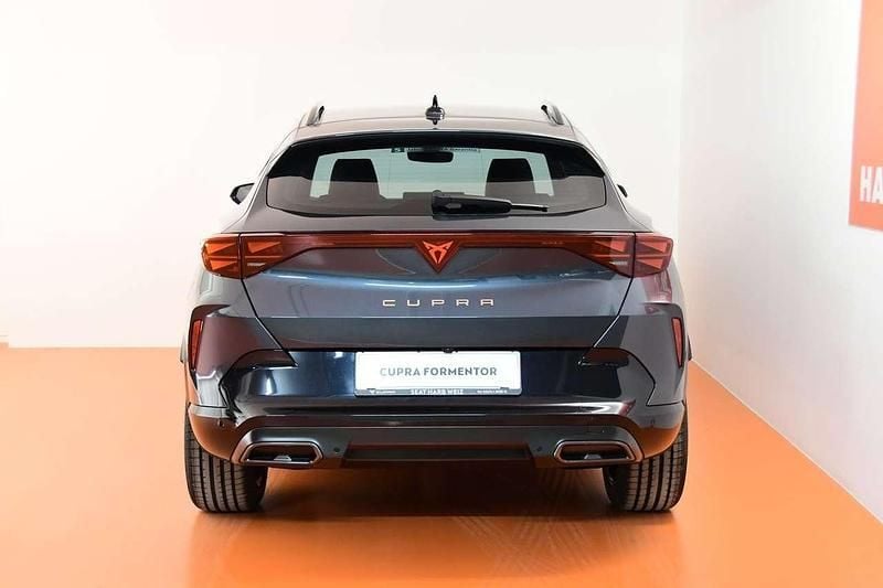 Gebraucht Cupra Formentor 204 PS (150 kW) 2025 Dunkelgrau  metallicperleffekt SUV