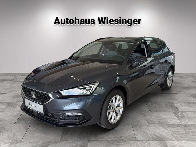 Dunkelgrau metallicperleffekt Neu 2025 Seat Leon Style Kombi | € 25.880 (Fairer Preis) - Bild 1/4