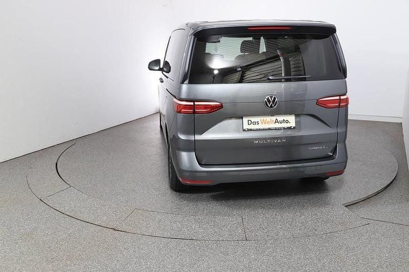 Gebraucht VW Multivan Business 245 PS (180 kW) 2025 Mittelgrau  metallic Van