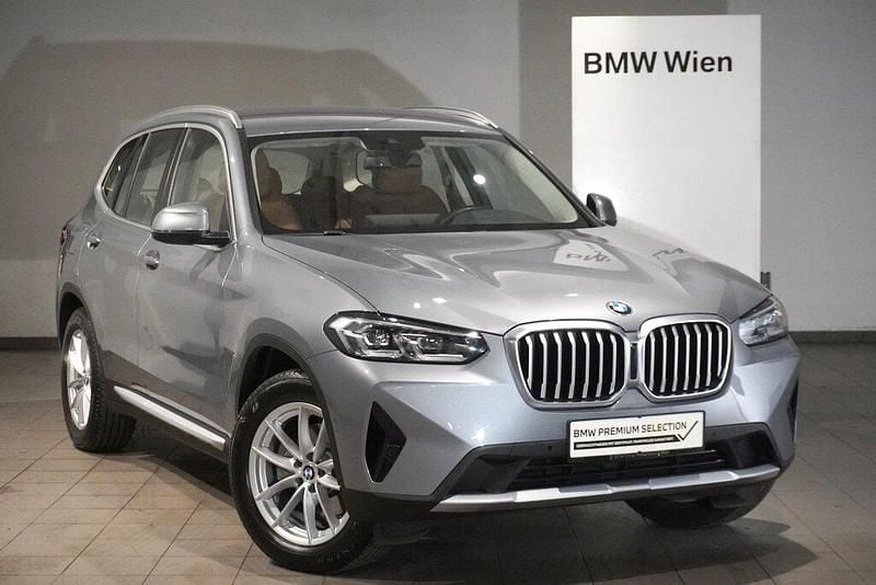 Gebraucht BMW X3 Efficient Dynamics 190 PS (139 kW) 2022 Skyscraper grau SUV