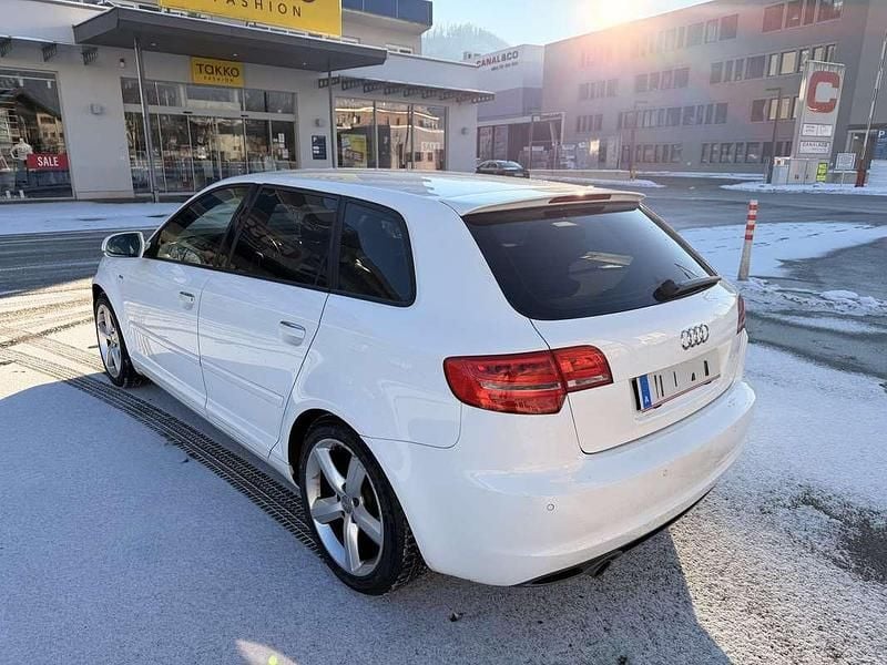 Gebraucht Audi A3 Sportback Ambition 140 PS (102 kW) 2012 Weiß Kleinwagen