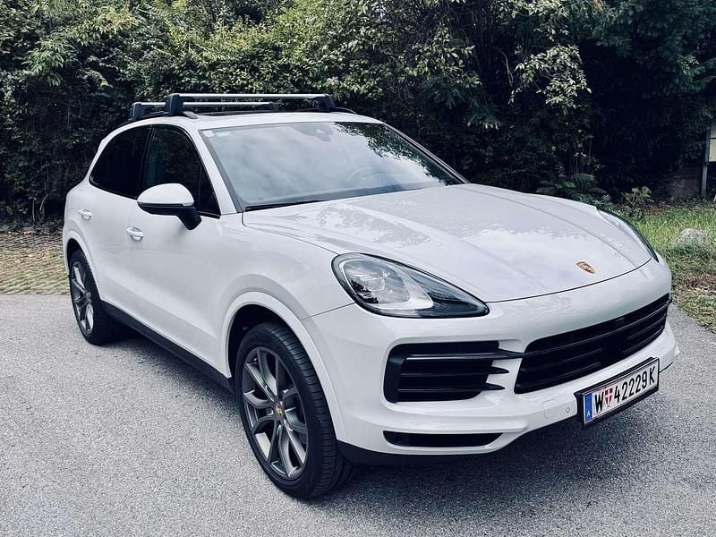 Weiß Gebraucht 2019 Porsche Cayenne SUV | € 67.900 (Guter Preis) - Bild 1/4
