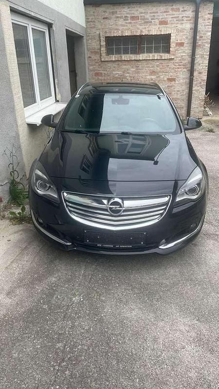 Schwarz Gebraucht 2014 Opel Insignia Sport Kombi | € 9.990 (Fairer Preis) - Bild 1/1