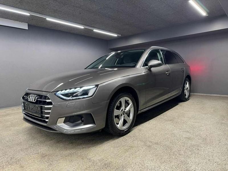 Grau Gebraucht 2021 Audi A4 Advanced Kombi | € 29.300 (Fairer Preis) - Bild 1/4