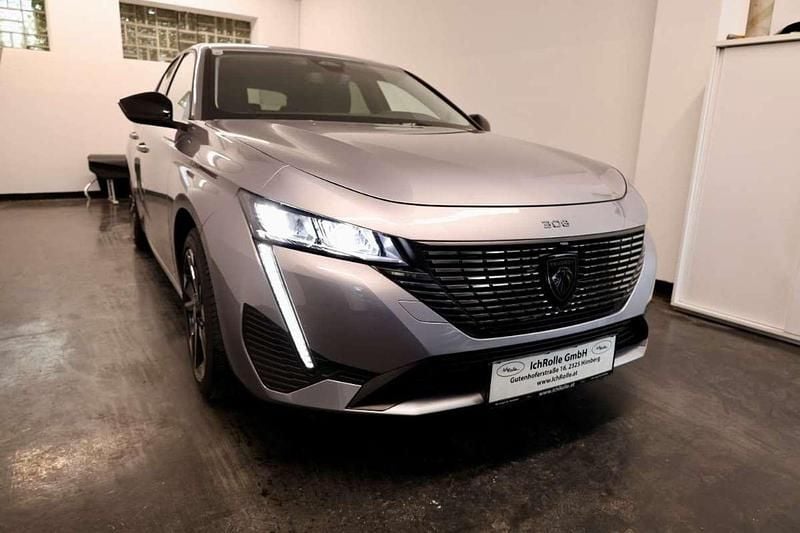 Gebraucht Peugeot 308 Allure 136 PS (100 kW) 2025 Grau Limousine