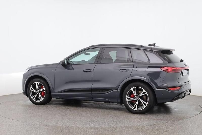 Gebraucht Audi Q6 e-tron Ambiente 284 kW (387 PS) 2025 Grau SUV