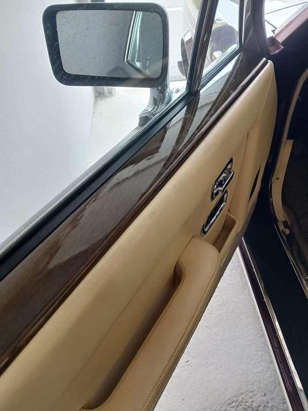 Gebraucht Rolls Royce Silver Spirit 241 PS (177 kW) 1985 Rot Limousine