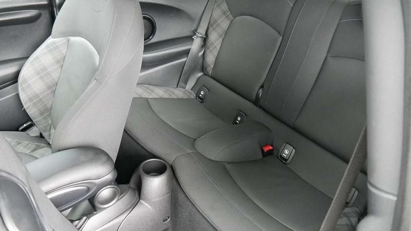 Gebraucht Mini John Cooper Works 136 PS (100 kW) 2018 Schwarz Kleinwagen